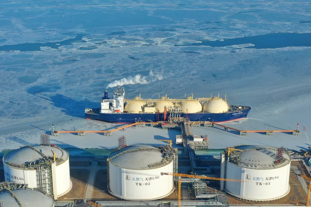 Russia and China are deepening negotiations over LNG and pipeline gas supplies, with talks ongoing about the Power of Siberia 2 pipeline amid shifting energy trade flows following the Ukraine conflict.